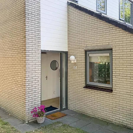 Cozy In With Wifi Hoeven