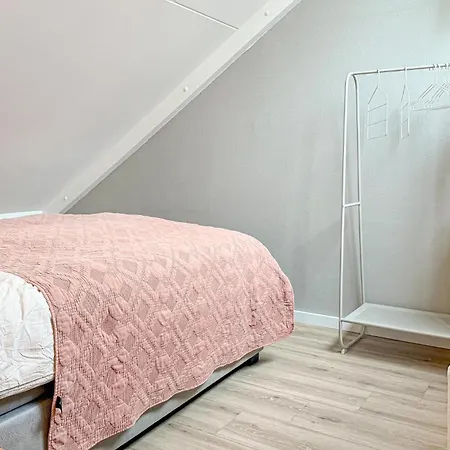 Cozy In With Wifi Hoeven